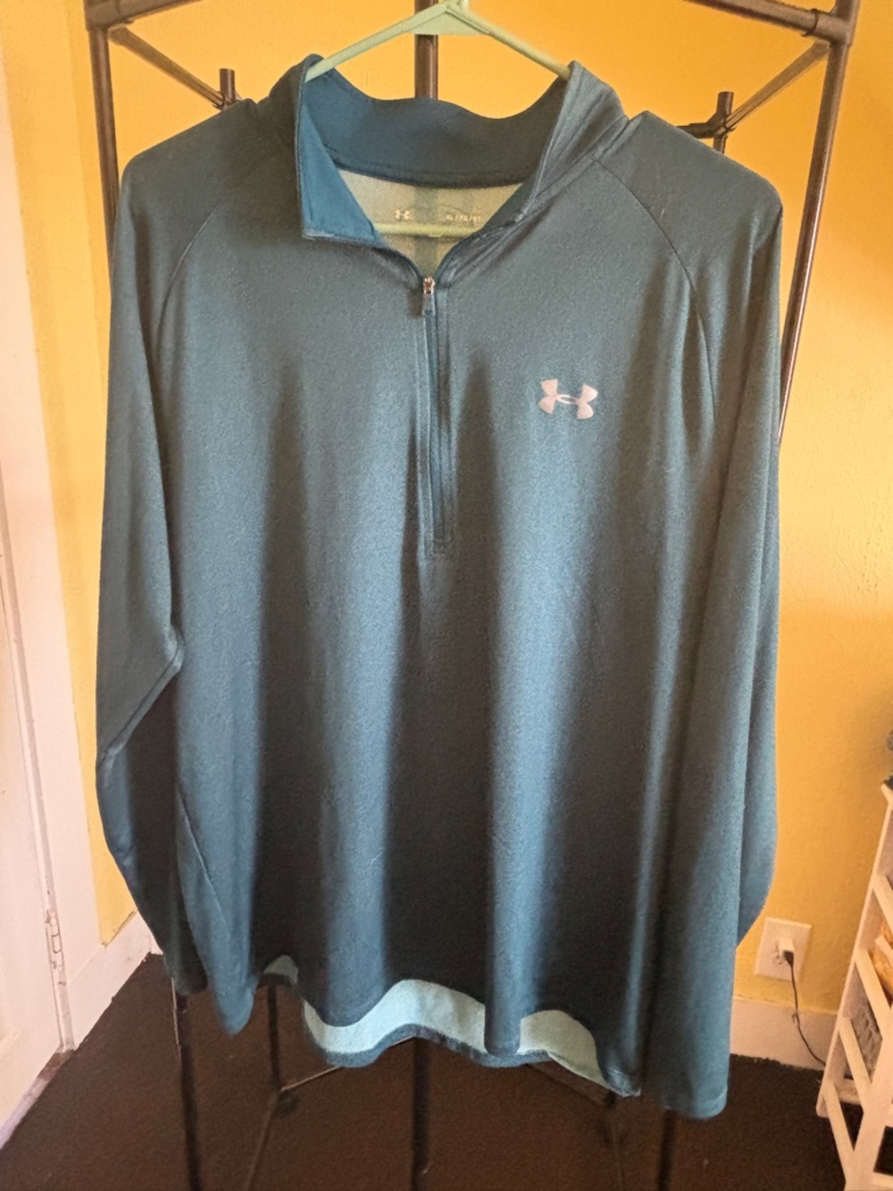 Under Armour Teal/Black HeatGear Quarter-Zip Pullover